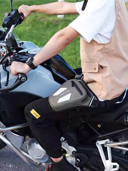 Tactical Motorcycle Waist Bag – Waterproof & Durable